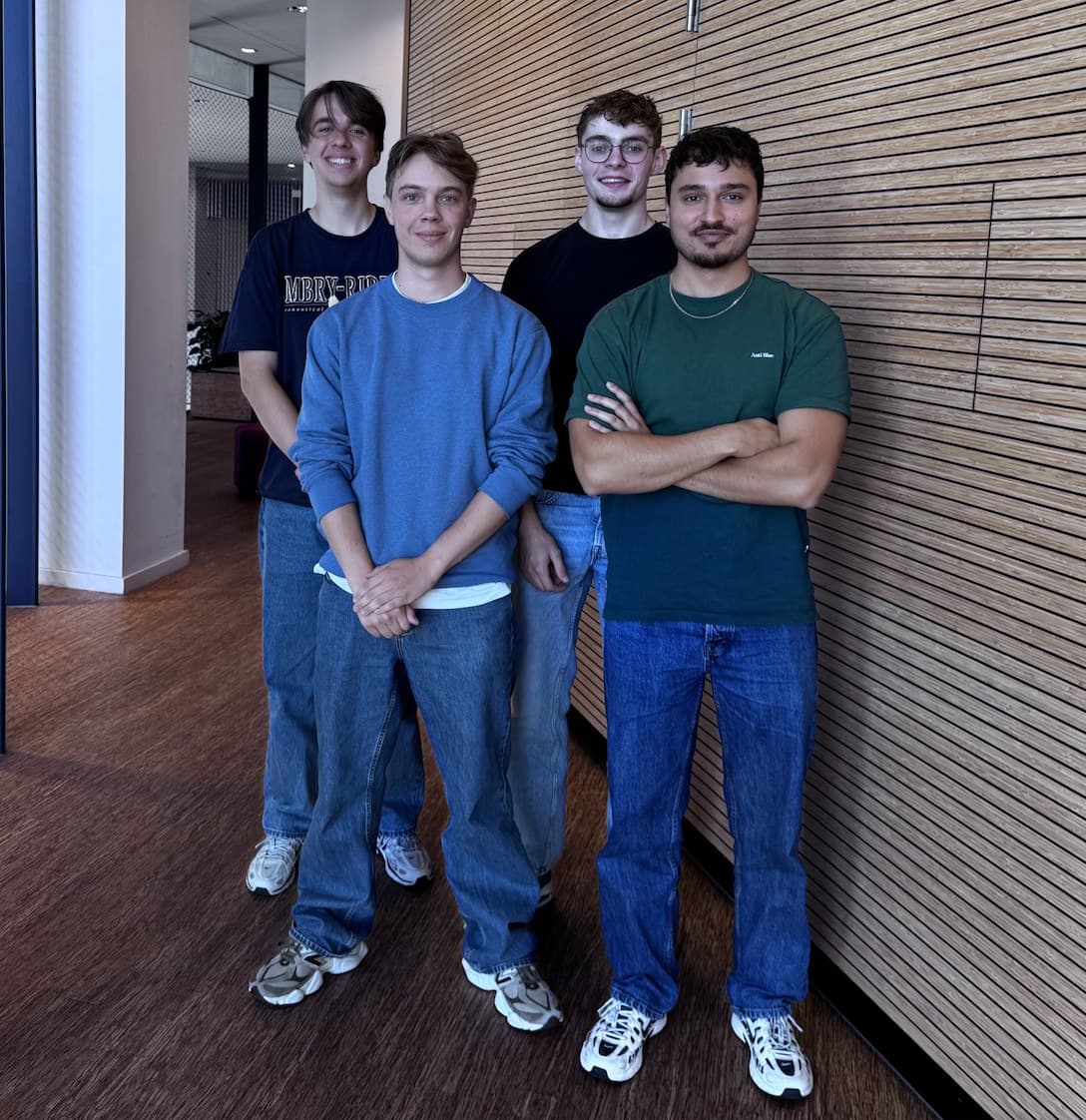 Het team van FoxxWare op kantoor
